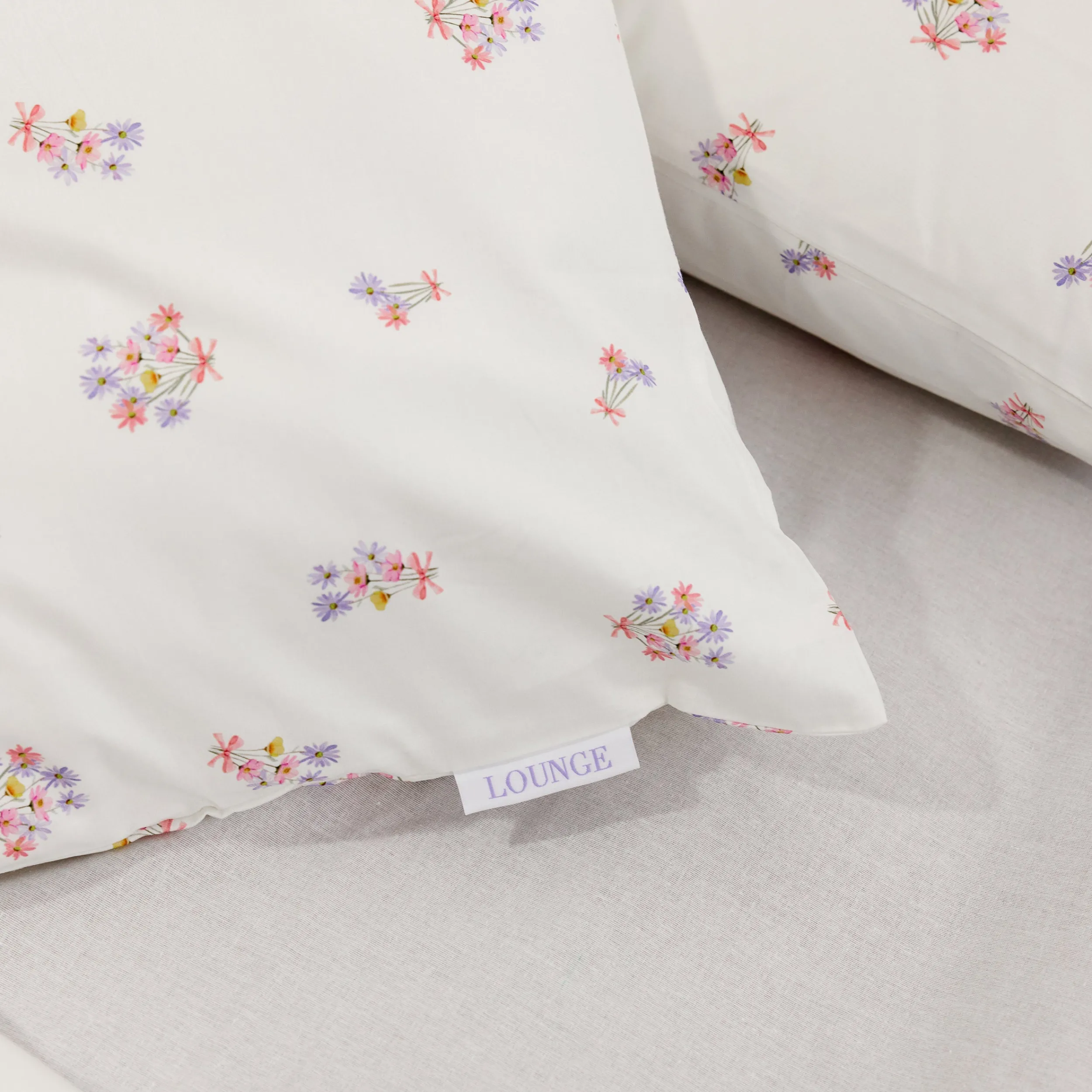 Lounge Underwear Sängkläder | Accessoarer<Breakfast Club Örngott (2-pack) - Blommig Vit BlommigVit
