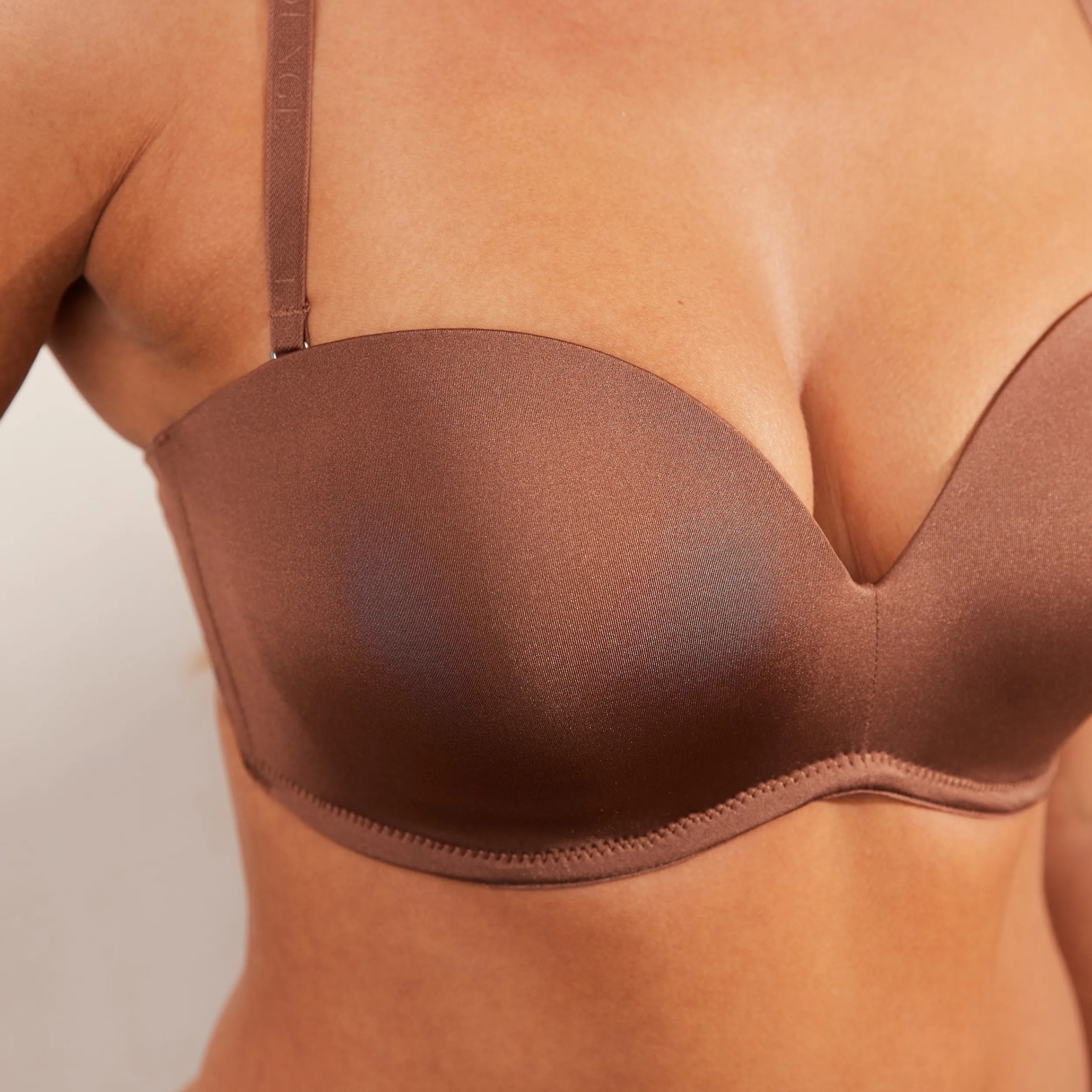 Lounge Underwear Strapless<Luxury Strapless T-shirt BH - Kastanjefärgad