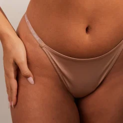Lounge Underwear Strapless<Luxury Stringtrosor - Honungsfärgad